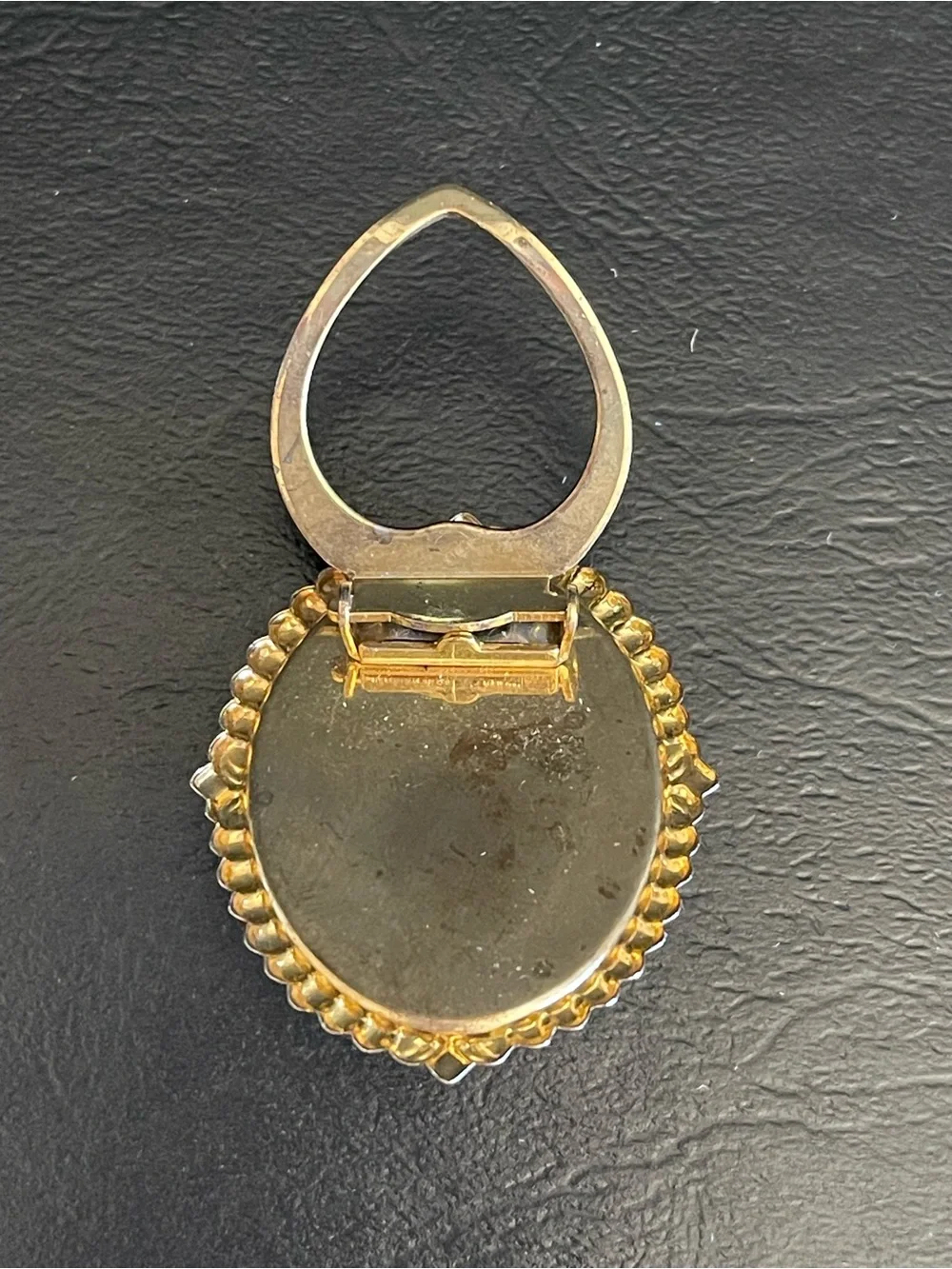 Vintage Floral Cameo scarf clip brooch.